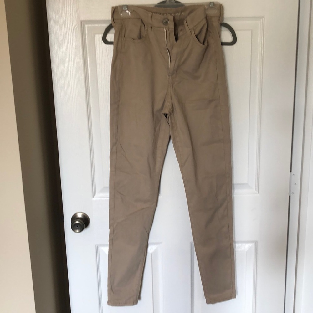 5/$15! NWOT American eagle khaki